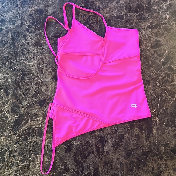 BALENCIAGA Cut-Out Asymmetrical Strap One-Shoulder Tank Top - Picture 6 of 10